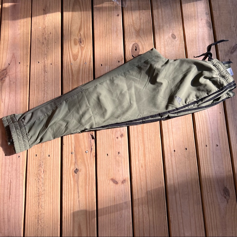 Green Adidas Joggers (M)